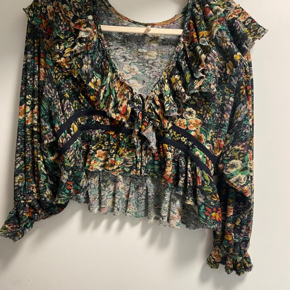 Free People Rudi Ruffle In Night Garden Floral Long Sleeve Top Size Medium - Picture 3 of 3